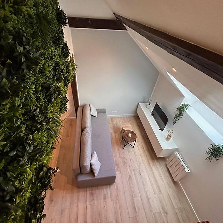 Le Petit Jardin, Proche Gare, Hyper Centre Apartment Cambrai Bagian luar foto